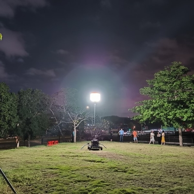 IP65 Waterproof 500W 800W 1400W Mobile Balloon Lights Solar Portable Light Tower Generator Led Work Light