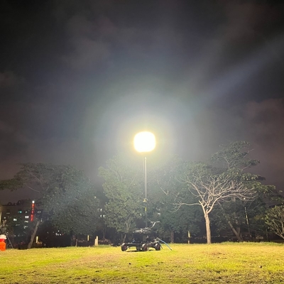 Power Generator Balloon Light Tower Lamp 96000lm Telescoping Light Tower