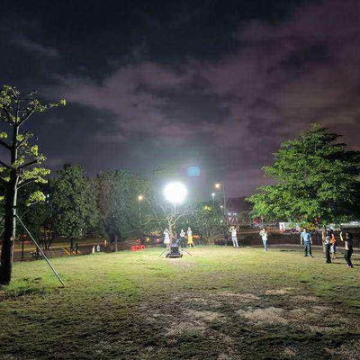 Factory Custom 36W Outdoor LED Flood Light Adjustable Spotlight Adjustable Mast Height for Disaster Relief Camps